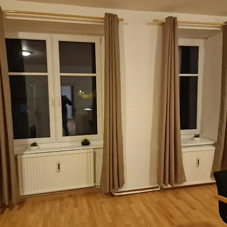 Gudzevic Ferien Unterkuenfte A - 5 Apartment Gloggnitz Exterior photo