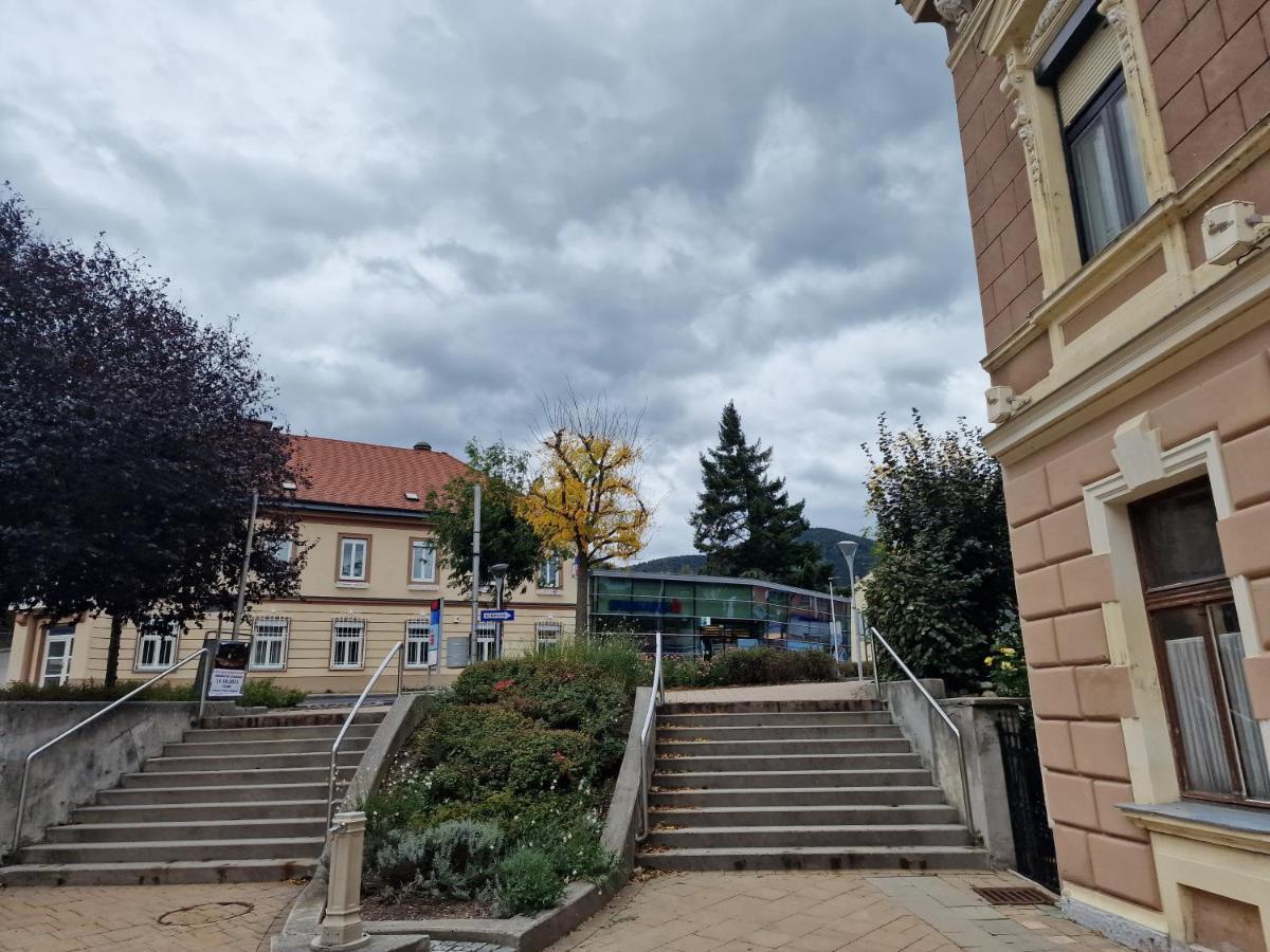 Gudzevic Ferien Unterkuenfte A - 5 Appartement