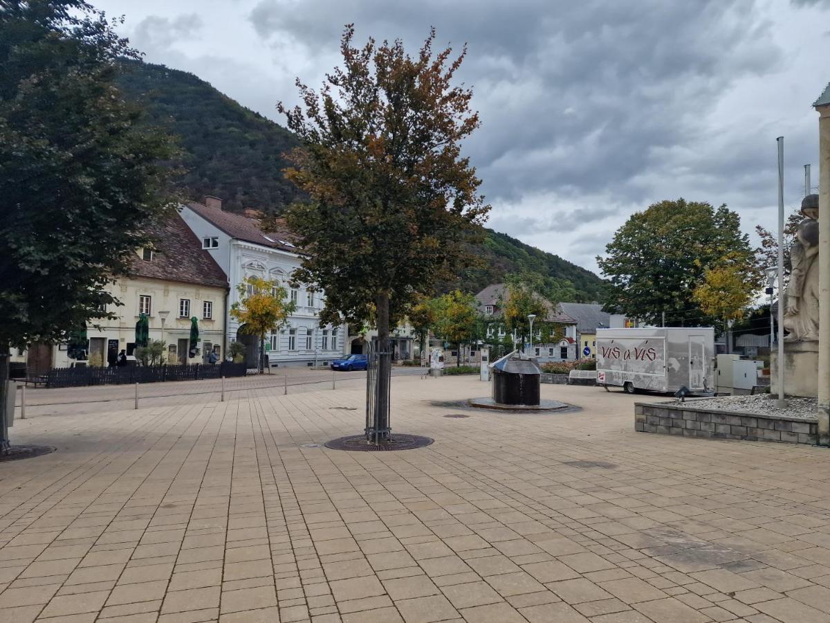 Gudzevic Ferien Unterkuenfte A - 5 *